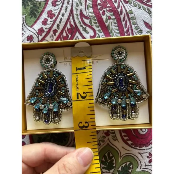 NIB Nicole Miller Beaded Bejeweled Hamsa Earrings - Picture 3 of 4